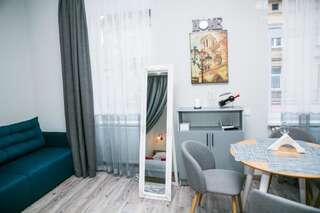Апартаменты Luxury flat in downtown Львов Апартаменты-студио-21